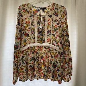 Floral Jessica Simpson blouse